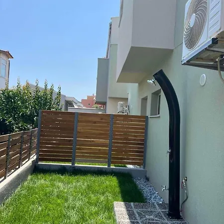 New Luxury Near The Beach! Nea Iraklitsa